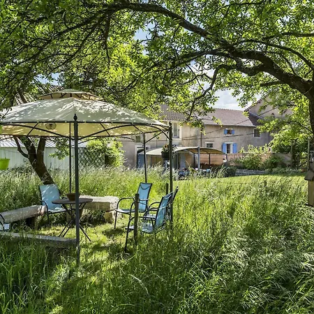 Au Coins Des Jardins *